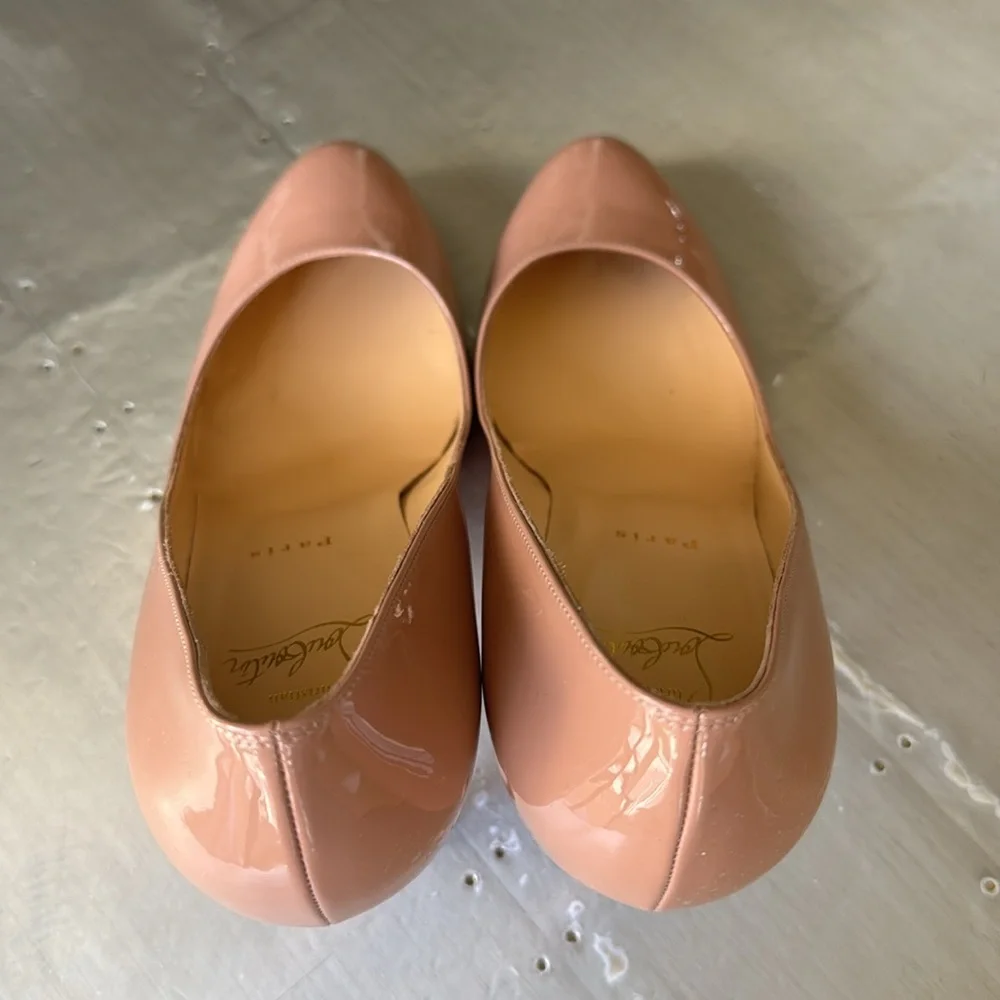 Christian Louboutin dolly pump nude patent 85mm stiletto round toe pump sz 39.5